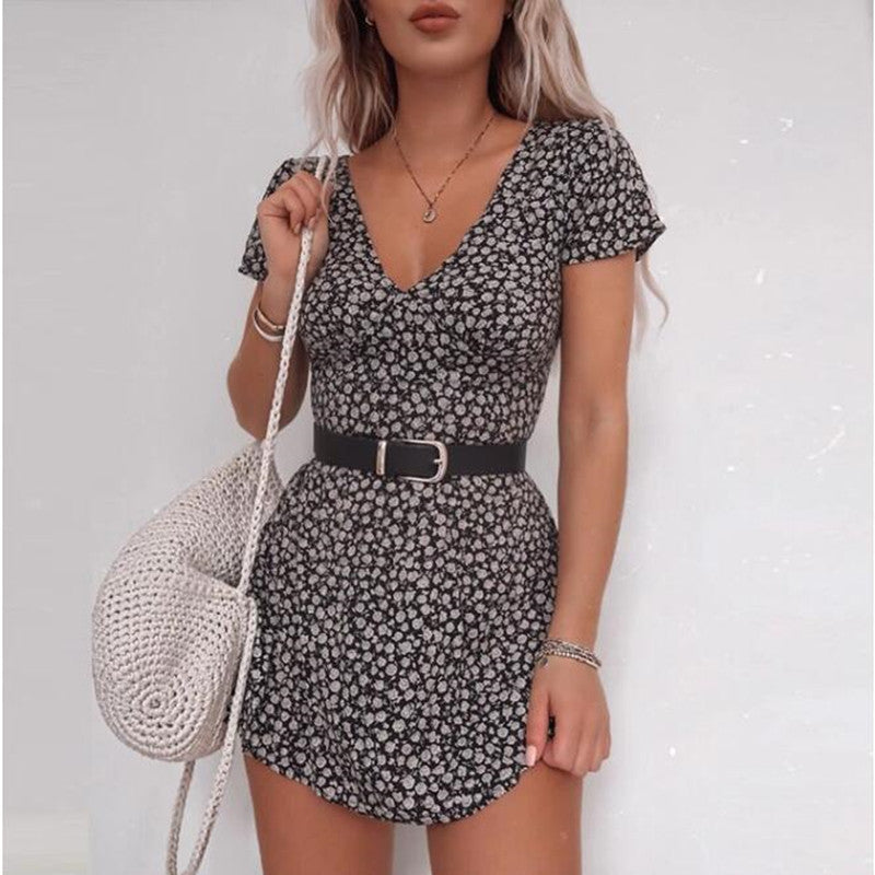 Floral V-neck dress - Image 6