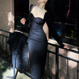Black Square Neck Long Sleeve Bottoming Dress