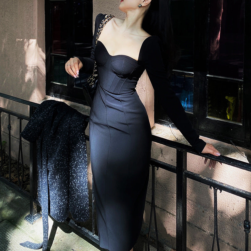 Black Square Neck Long Sleeve Bottoming Dress